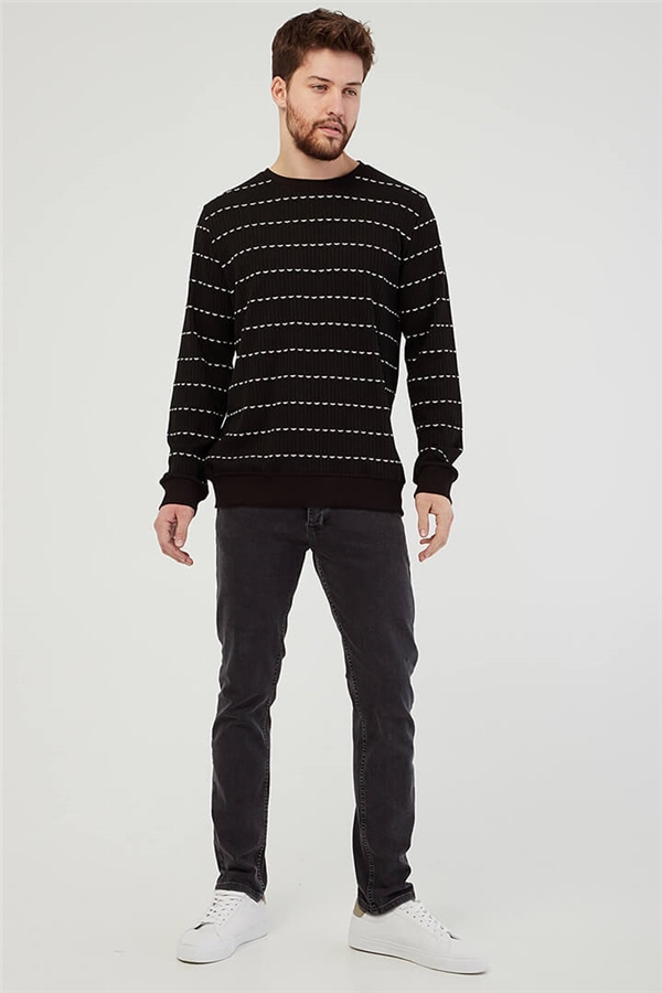 İşlemeli Basic Sweatshirt Siyah